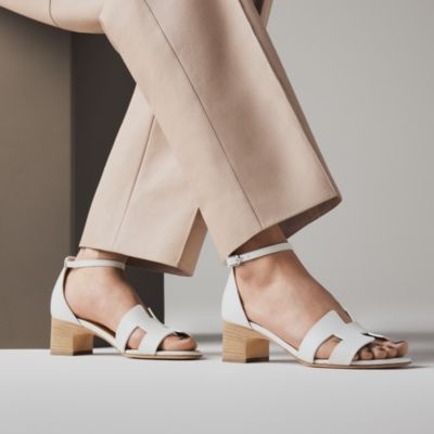 HERMES サンダル ホワイト27-28？ ホワイト - レディースサンダル | Hermès - エルメス-公式サイト